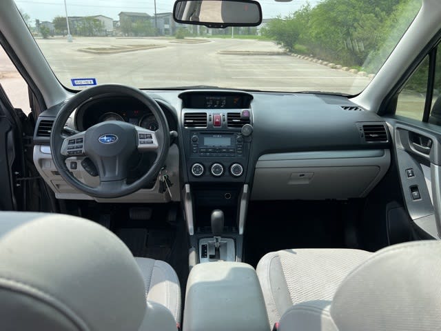 2015 Subaru Forester Premium 10