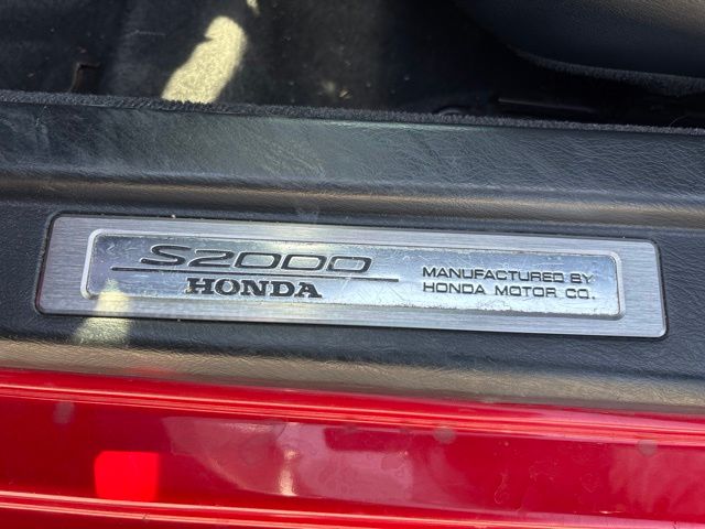 Thumbnail: 2000 Honda S2000 - 12
