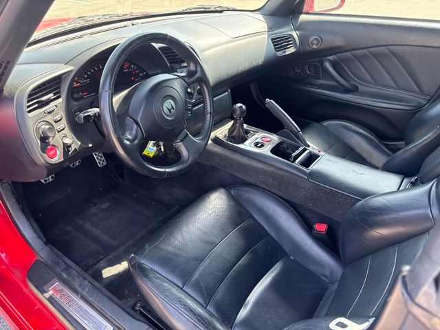 Thumbnail: 2000 Honda S2000 - 2