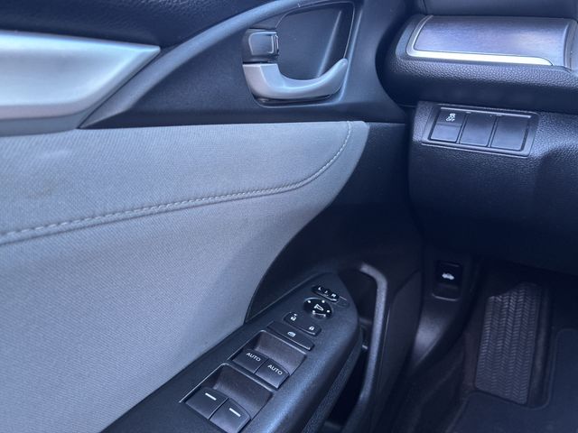 Thumbnail: 2018 Honda Civic - 40