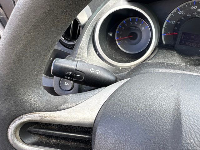 Thumbnail: 2013 Honda Fit - 21