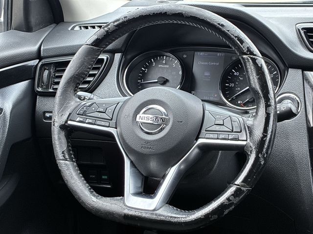 Thumbnail: 2021 Nissan Rogue Sport - 13