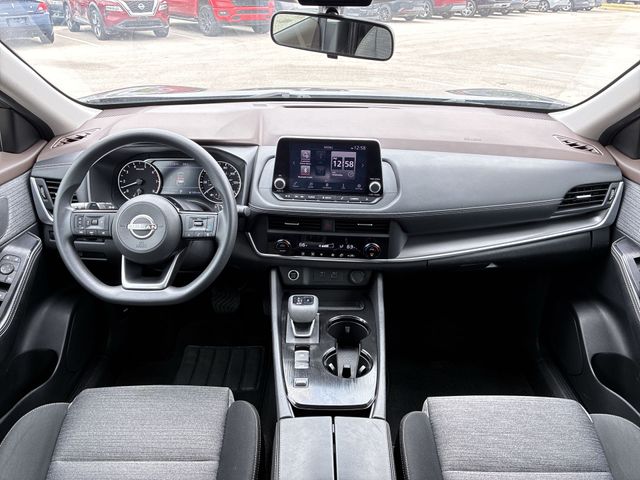 Thumbnail: 2023 Nissan Rogue - 9