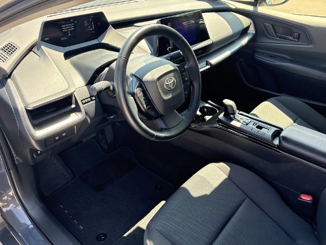 Thumbnail: 2025 Toyota Prius - 2