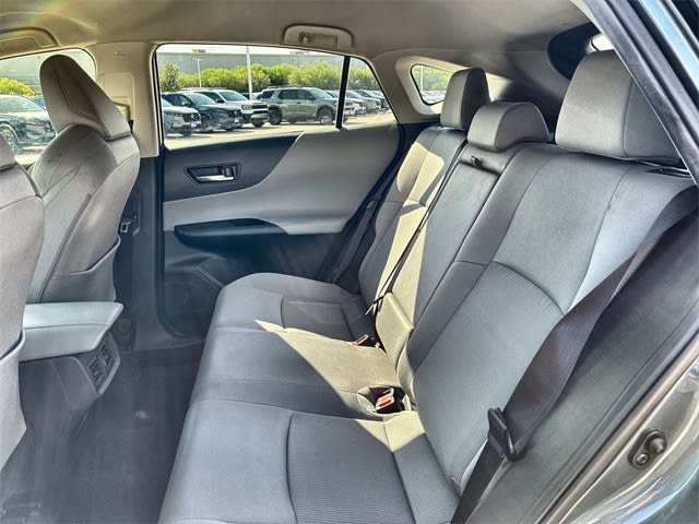 Thumbnail: 2021 Toyota Venza - 28