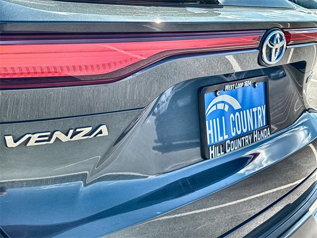 Thumbnail: 2021 Toyota Venza - 27