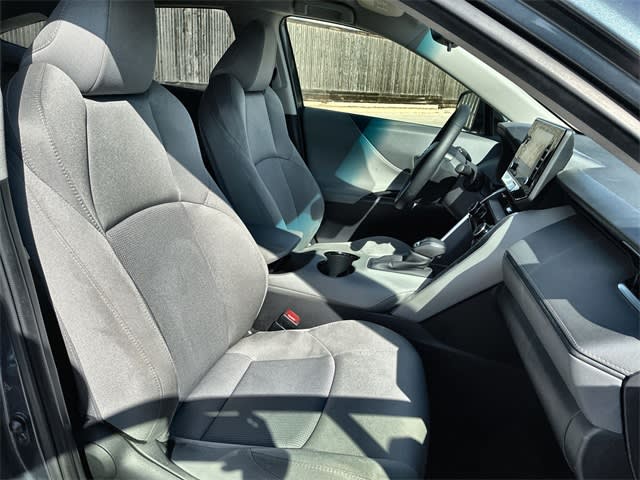 Thumbnail: 2021 Toyota Venza - 30