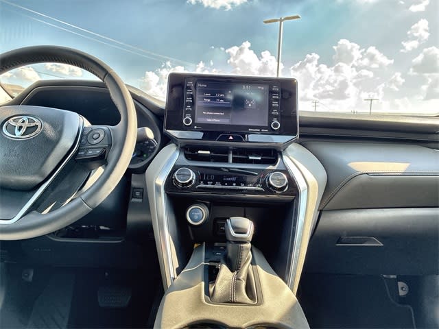 Thumbnail: 2021 Toyota Venza - 15