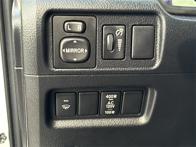 Thumbnail: 2019 Toyota 4Runner - 41