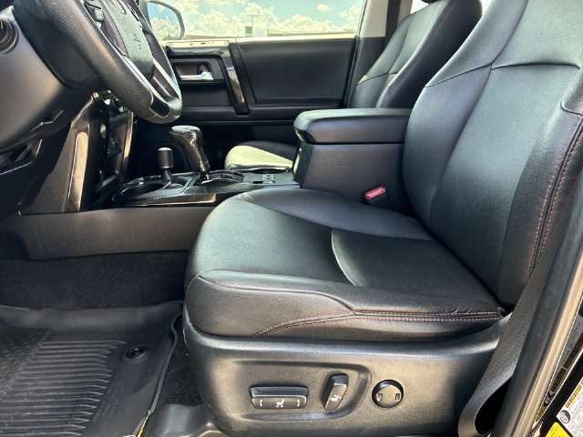 Thumbnail: 2021 Toyota 4Runner - 11
