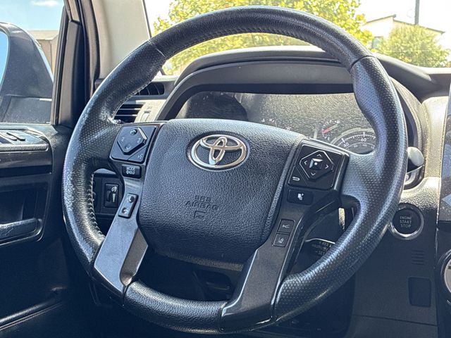 Thumbnail: 2021 Toyota 4Runner - 10
