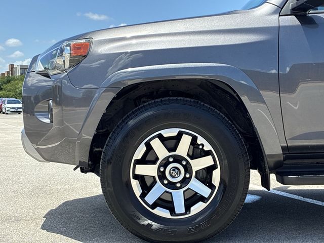 Thumbnail: 2021 Toyota 4Runner - 8