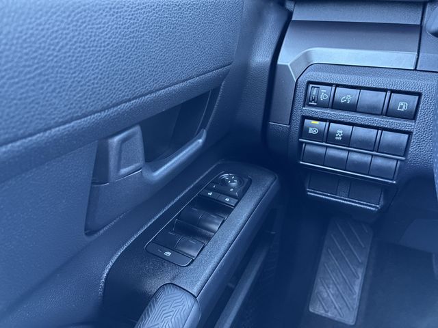 Thumbnail: 2025 Toyota 4Runner - 39