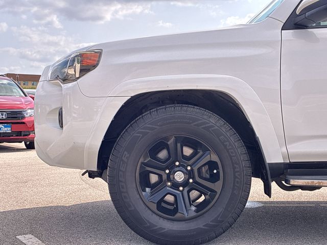 Thumbnail: 2019 Toyota 4Runner - 8