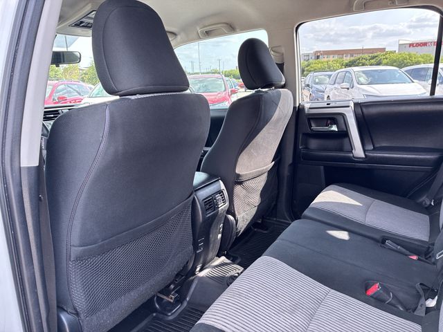 Thumbnail: 2019 Toyota 4Runner - 13