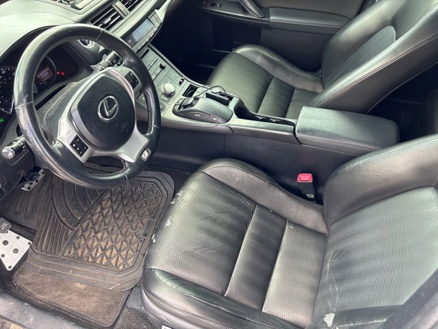 Thumbnail: 2012 Lexus CT - 8