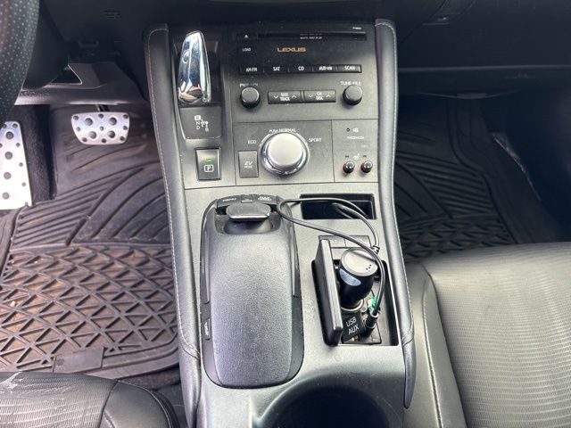 Thumbnail: 2012 Lexus CT - 23