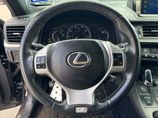 Thumbnail: 2012 Lexus CT - 7