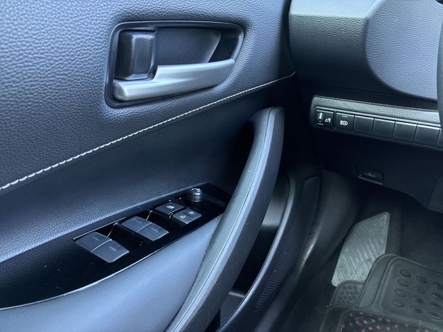 Thumbnail: 2025 Toyota Corolla - 39