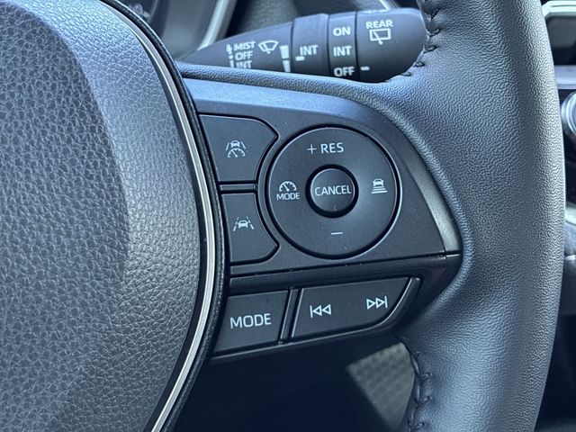 Thumbnail: 2025 Toyota Corolla - 31