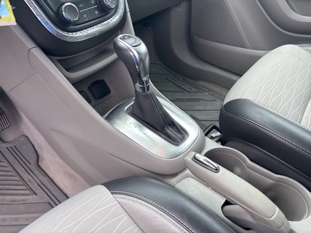 Thumbnail: 2016 Buick Encore - 12