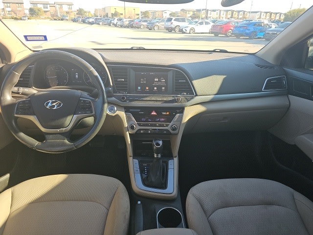 Thumbnail: 2017 Hyundai Elantra - 8