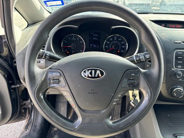 Thumbnail: 2016 Kia Forte - 7