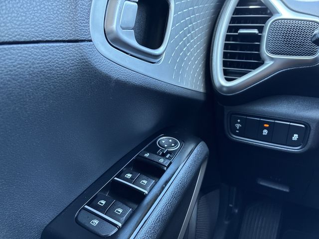 Thumbnail: 2021 Kia Soul - 42