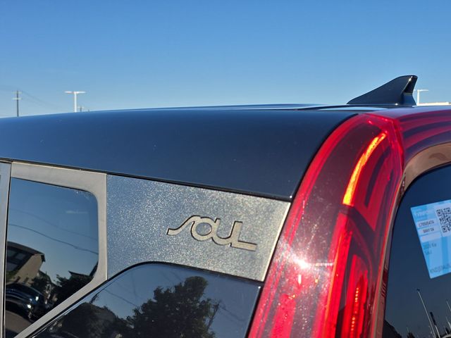 Thumbnail: 2020 Kia Soul - 27