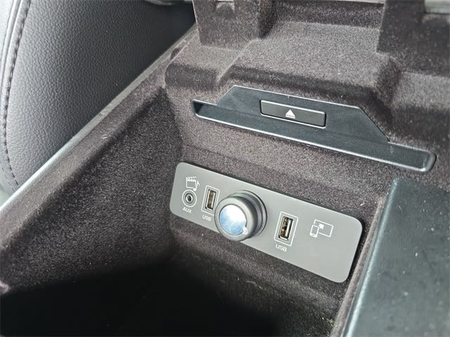 2017 Jaguar F-Type Premium 32
