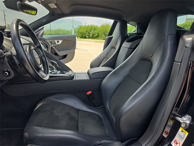 2017 Jaguar F-Type Premium 11
