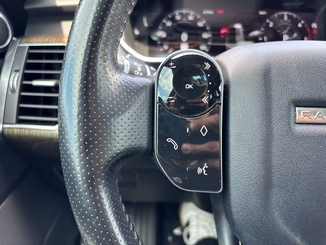 Thumbnail: 2018 Land Rover Range Rover Sport - 19