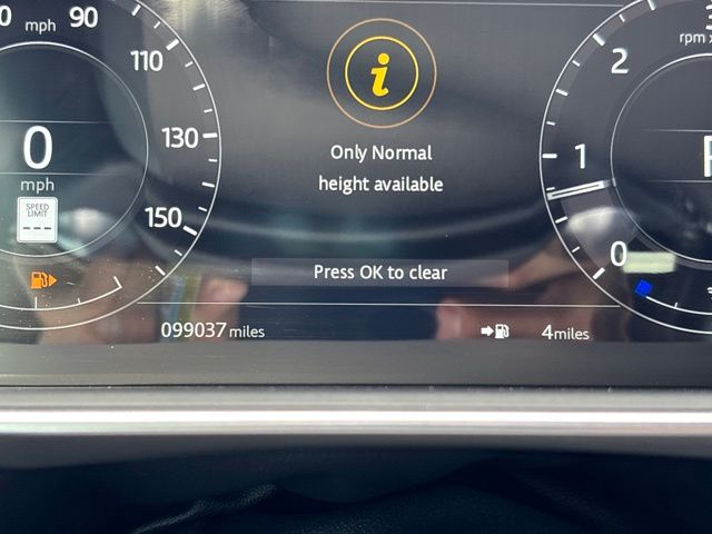 Thumbnail: 2018 Land Rover Range Rover Sport - 12