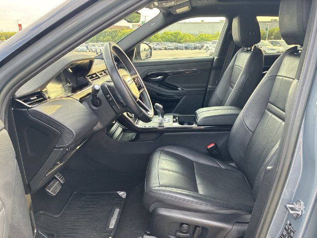 Thumbnail: 2023 Land Rover Range Rover Evoque - 10