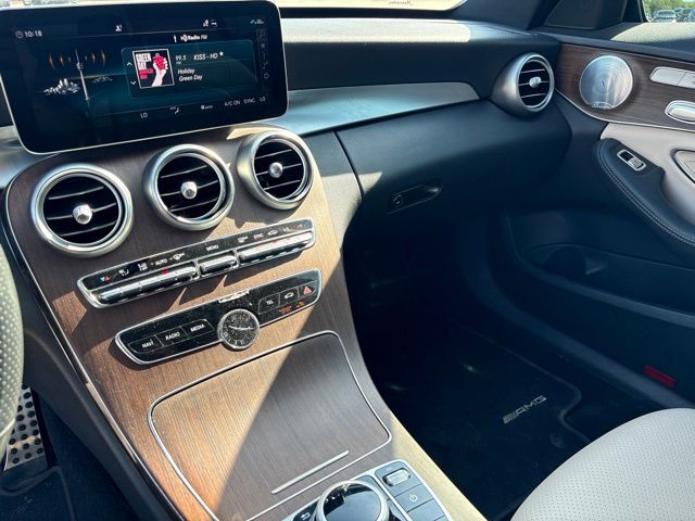 Thumbnail: 2021 Mercedes-Benz C-Class - 23