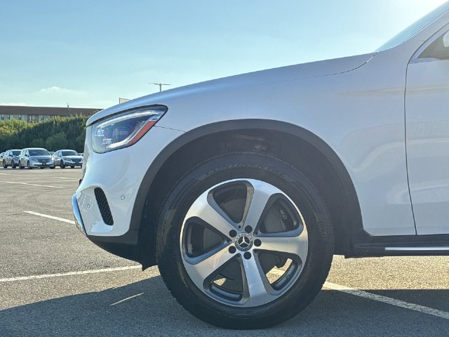 Thumbnail: 2022 Mercedes-Benz GLC - 7