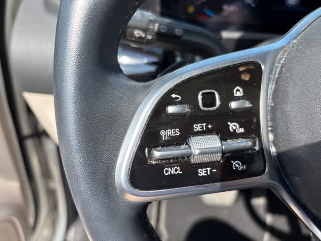 Thumbnail: 2023 Mercedes-Benz GLA - 20