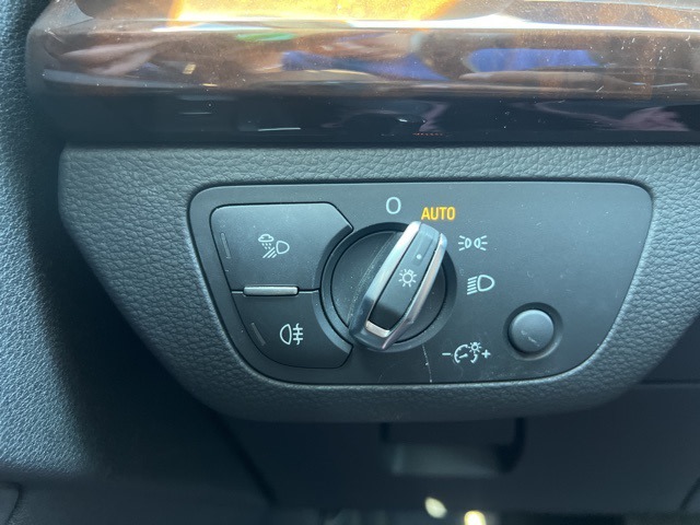 Thumbnail: 2018 Audi Q5 - 18