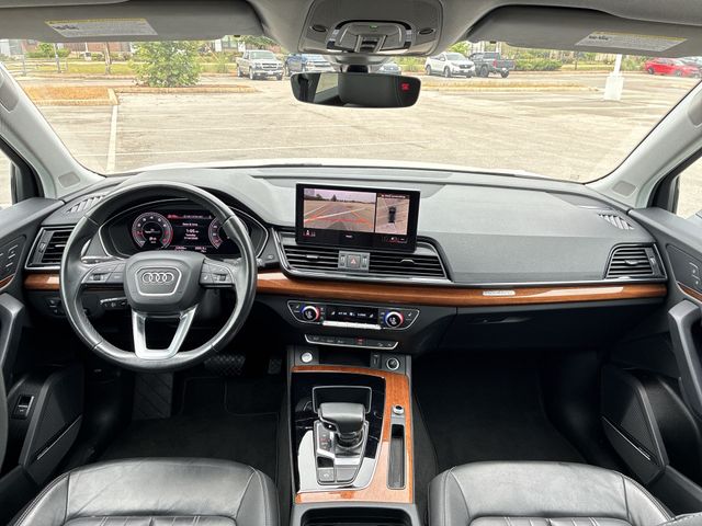 Thumbnail: 2023 Audi Q5 - 9