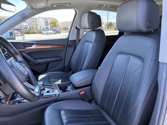 Thumbnail: 2023 Audi Q5 - 11