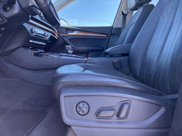 Thumbnail: 2023 Audi Q5 - 28