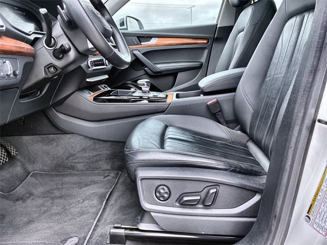 Thumbnail: 2023 Audi Q5 - 12