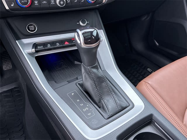 Thumbnail: 2023 Audi Q3 - 17