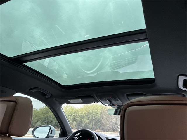 Thumbnail: 2023 Audi Q3 - 31