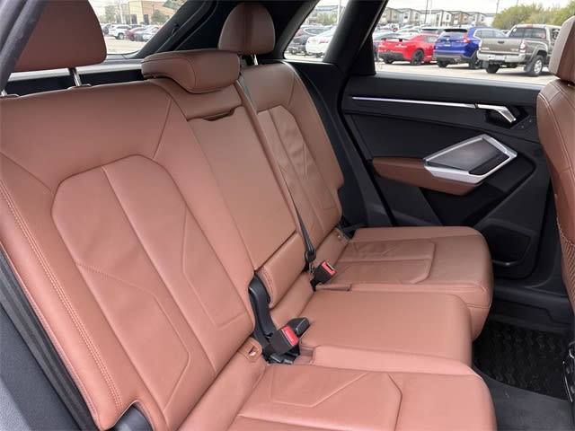 Thumbnail: 2023 Audi Q3 - 30