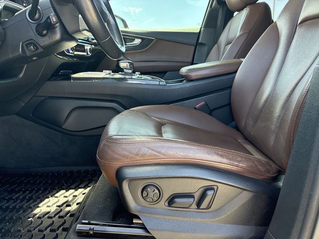 Thumbnail: 2017 Audi Q7 - 29