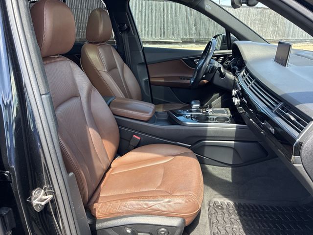 Thumbnail: 2017 Audi Q7 - 33