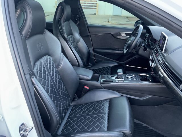 Thumbnail: 2019 Audi S4 - 31
