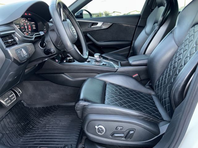 Thumbnail: 2019 Audi S4 - 11