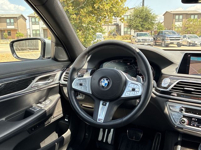 Thumbnail: 2022 BMW 7 Series - 14